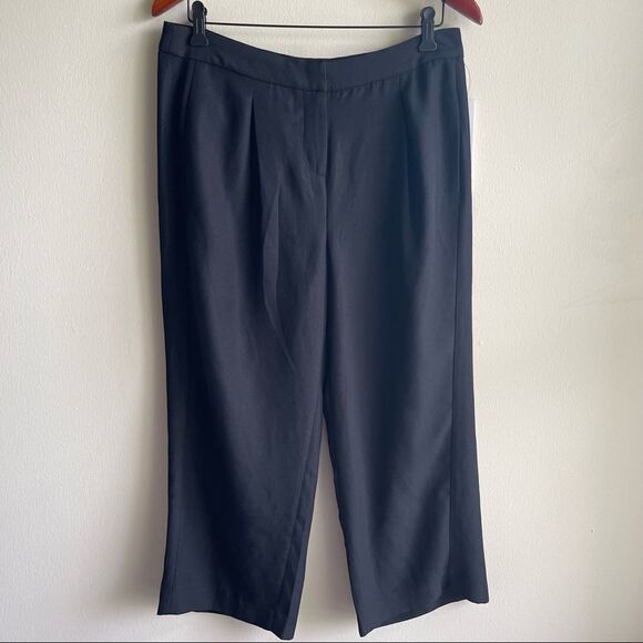 NWT DKNY Pleated Cropped Black Dress Pants - Picture 2 of 5
